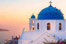 Atenas, Santorini y Naxos y Paros — Categoría B