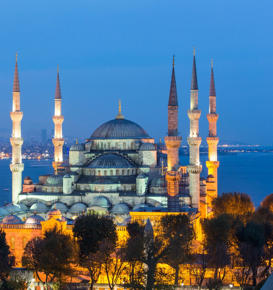 Estambul y Capadocia con Santorini y Mykonos — Categoría A
